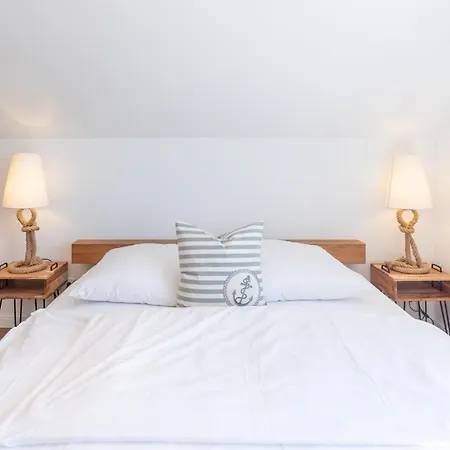 Luedde Noordsteern בית נופש *